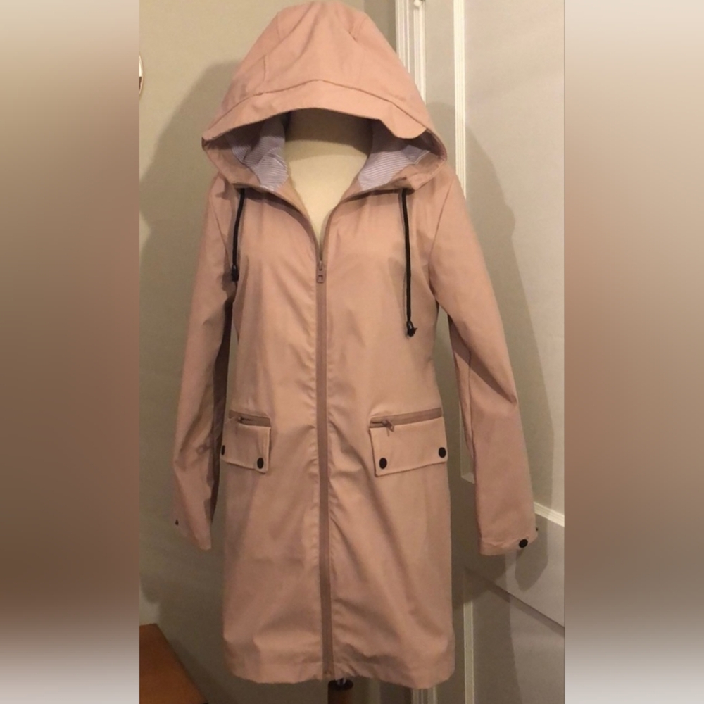 Women's Zara Rain Coat Small